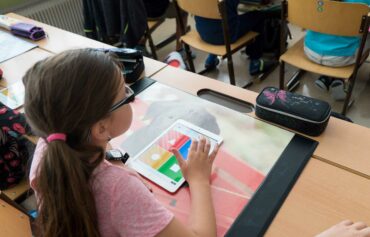 un-pas-plus-education-numerique